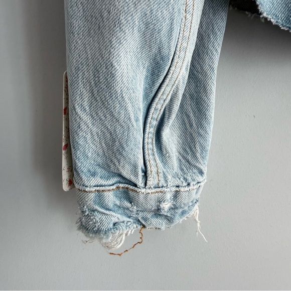 MWT Free People Amelia Slouchy Denim Jacket XS Distressed Cropped Blue Trucker - Picture 11 of 16